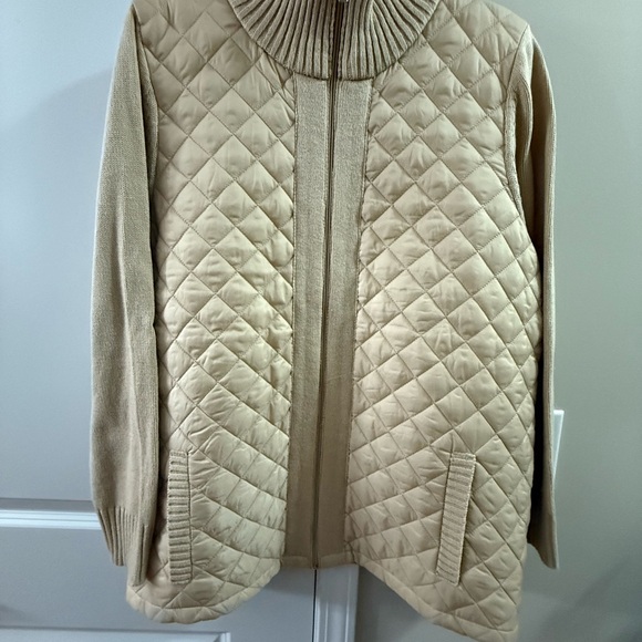 denim and co. Jackets & Blazers - Denim and Co Quilted Beige Jacket- Gently Worn!